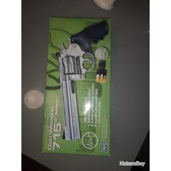 Dan Wesson 715 6 pouces CO2