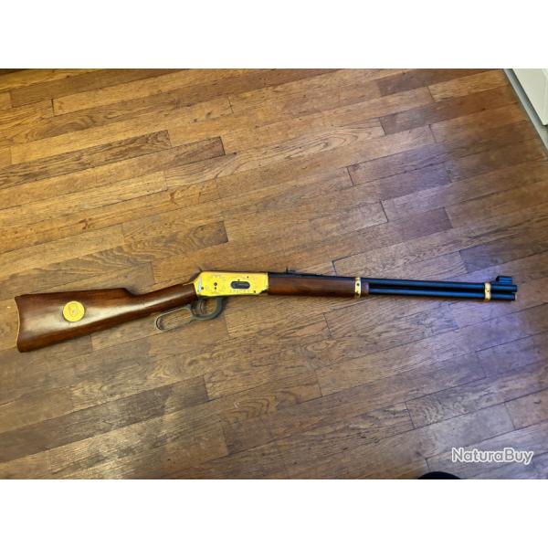 Carabine Winchester 94 commmorative Apache, calibre 30-30, anne 1974