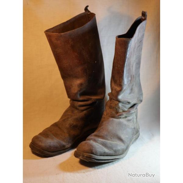 Paire de bottes sous officier allemand provenance NORMANDIE 1944