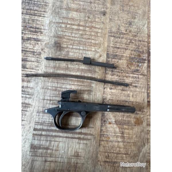 Lot de pices pour carabine Browning SA22 Smokless