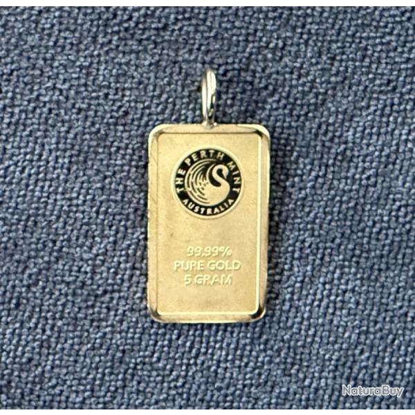 Trs joli lingot 5 g or pur (24 carats), mont en pendentif