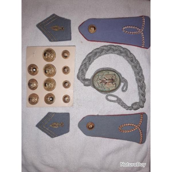 Lot Ecole Spciale Militaire paulette fouragre insigne broche boutons