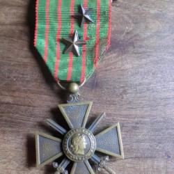 médaille croix de guerre barette 2 étoiles WW1