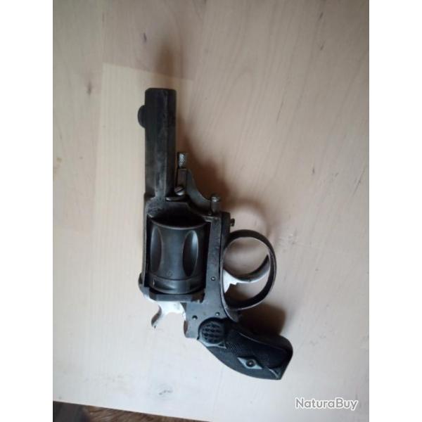 Revolver ligeois 8,92