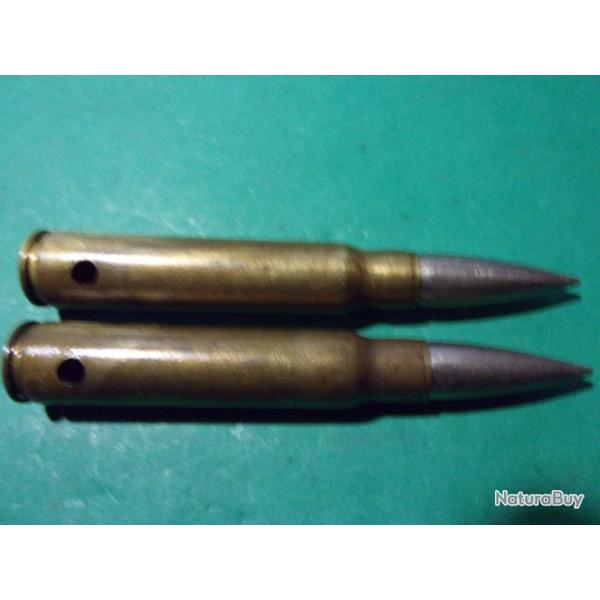 2 Munitions en 7,92x57, tui laiton, balle blinde nickele, marquage ( DZ.67. . 36) neutralise