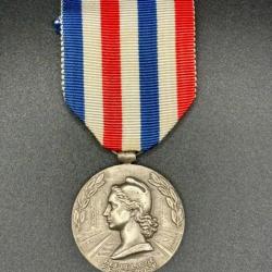 (13.001) Médaille d'honneur des chemins de fer - Echelon Argent