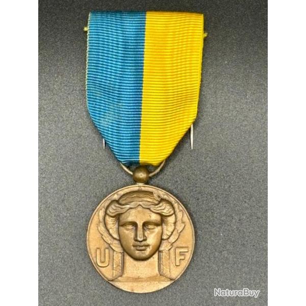 (11.002) Mdaille Association de l'Union Fdrale des Combattants - Ordonnance