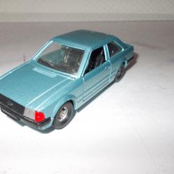 GORGI TOYS  FORD ESCORT 1,3GL