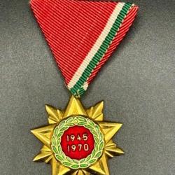 (90.001) Médaille du 25e anniversaire de la libération de la Hongrie 1945-1970