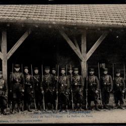 CPA -  Environs de Toul pittoresque Camp de Bois -l'Évêque - La Relève du Poste N°0004