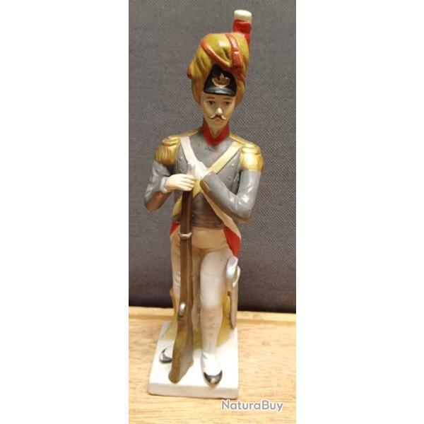 Belle figurine en biscuit de Grenadier de la Garde Impriale - 1er Empire