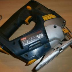 Ryobi Scie sauteuse 18V + batterie et chargeur