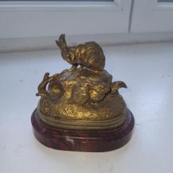 PETIT BRONZE ANIMALIER PAIRE DE LIEVRES SIGNE VICTOR CHEMIN