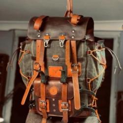 Sac a dos cuir Bushcraft fait main