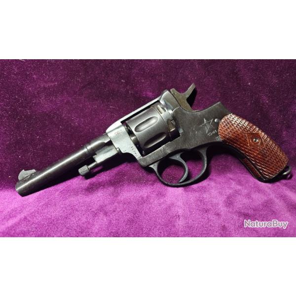 RUSSIE, Revolver Nagant 1895, Tula, 1941, Calibre 7,62Nagant, Cat B