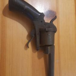 Revolver à broche calibre ??