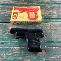 Pistolet à bouchon vintage FAJ LYON jouet des années 60 collection jouet ancien