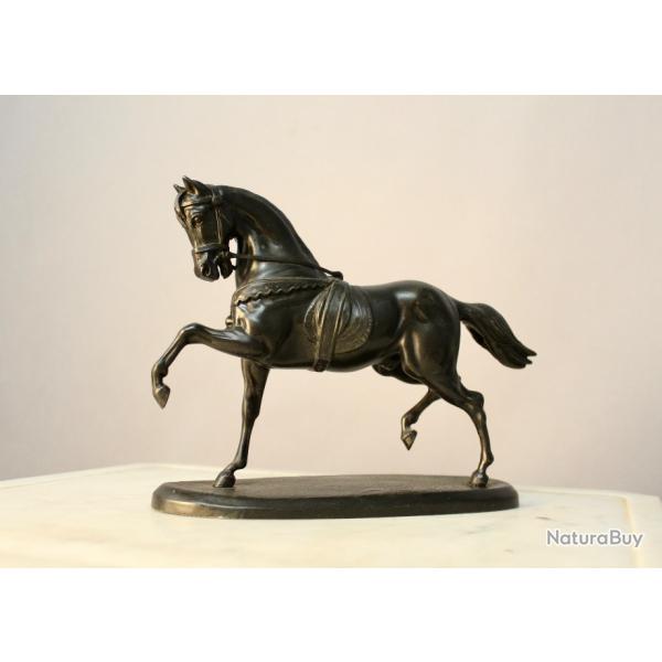 Cheval en bronze par Victor Chemin