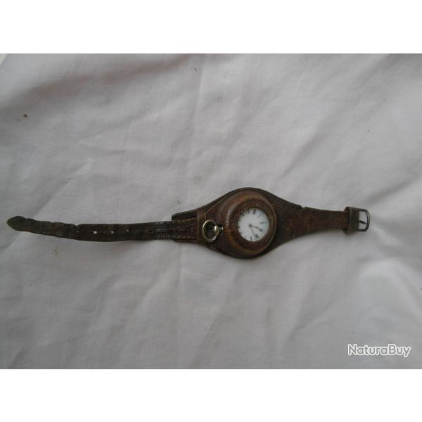 WW1 FRANCE BRACELET EN CUIR PORTE MONTRE ET MONTRE GOUSSET DE SOLDAT FRANCAIS  14-18