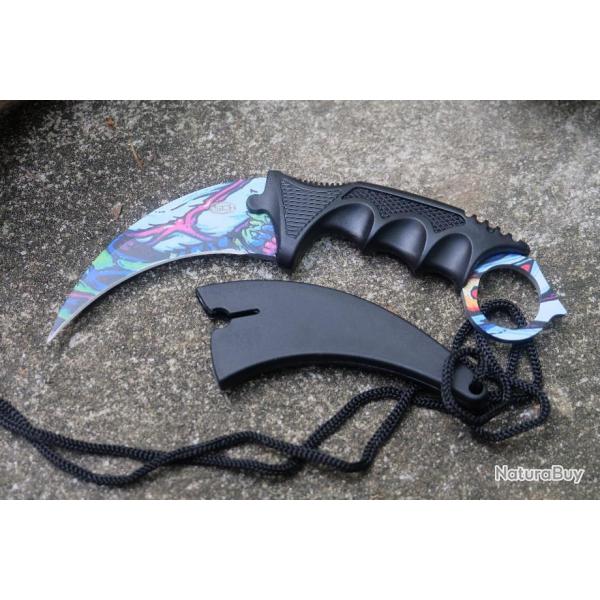 Couteau Karambit Chasseur de Zombies Tactical Lame Acier Inox Manche Abs Etui Plastique Cordelette