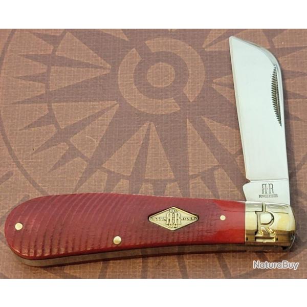 Couteau pliant Rough Rider Half Hawk, Lame Wharncliffe Acier 440, Manche en Os Rouge Sculpt