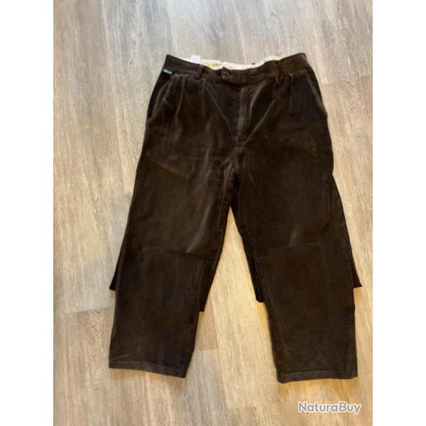 pantalon velours ctel marron extensible COSSERAT 46