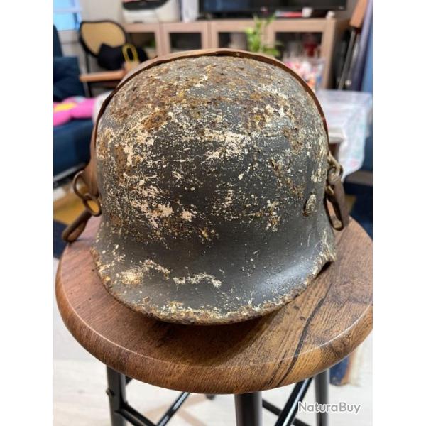 une coque de casque allemand ww2