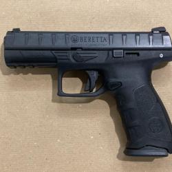 pistolet BERETTA mod. APX full size calibre 9 para.