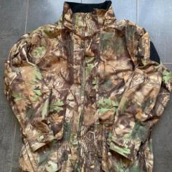 TENUE DE CHASSE CAMOUFLEE (PARKA et PANTALON)