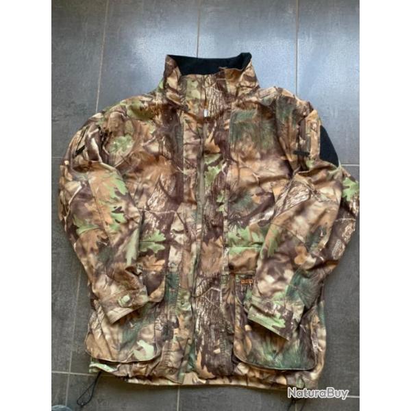 TENUE DE CHASSE CAMOUFLEE (PARKA et PANTALON)