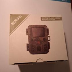 Digital trail camera