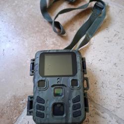Digital trail camera