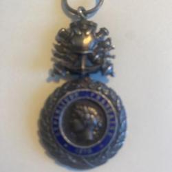 Médaille militaire valeur et discipline création 22 Janvier 1852 (ma réf 115 § )