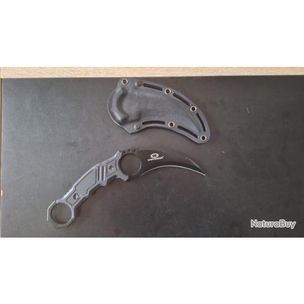 Karambit noir WithArmour.