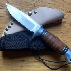 Couteau Böker Leatherneck Hunter