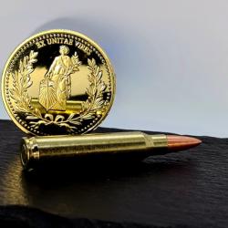 PIECE DE COLLECTION DES FILMS JOHN WICK AVEC UNE FAUSSE MUNITION DE CAL.5.56 MM ! COLLECTOR