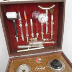 coffré de médecine ancien