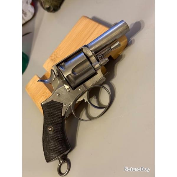 Magnifique revolver de fabrication artisanale calibre 320 bulldog