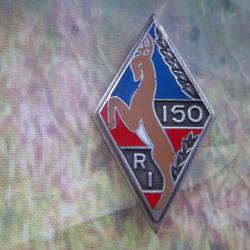 insigne militaire collection 150 régiment infanterie Fraisse Dissolution 1990