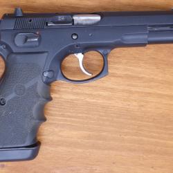 Pistolet CZ 75 B calibre 40SW