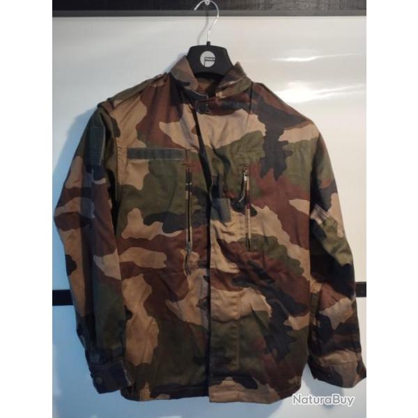 Veste de combat militaire