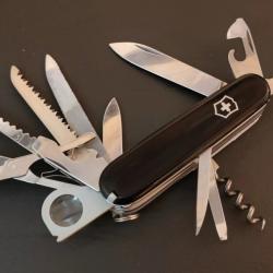 Victorinox Couteau Suisse Champion C 1976-1979 noir Collector