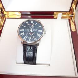 Montre suisse ULYSSE NARDIN. Mouvement transparent