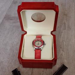 Montre suisse QUINTING. Mouvement invisible
