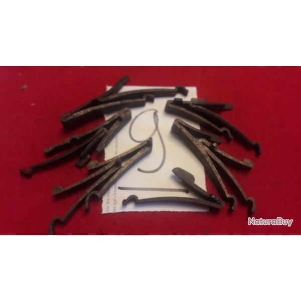 lot 9 - lot de gros ressorts en v pour platine silex ou percussion