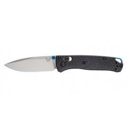 BENCHMADE MINI BUGOUT LAME 72MM MANCHE FIBRE CARBONE CLIP REVERSIBLE