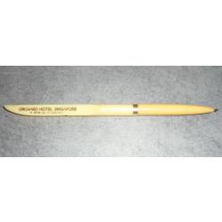 VINTAGE ANCIEN STYLO / OUVRE-LETTRE / COUPE-PAPIER - ORCHARD HOTEL SINGAPORE