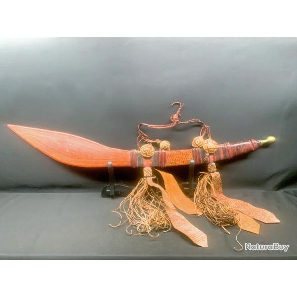 BEAU ET LONG SABRE MANDINGUE TRADITIONNEL DU XX SIECLE, ART AFRICAIN, MALINKE