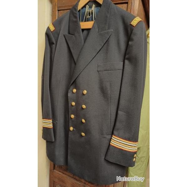 Ancien uniforme militaire de Mdecin Chef SSA - Lieutenant Colonel NEUF DE STOCK