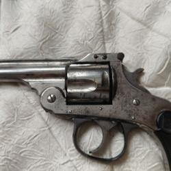 REVOLVER HARRINGTON & RICHARDSON 38 S&W